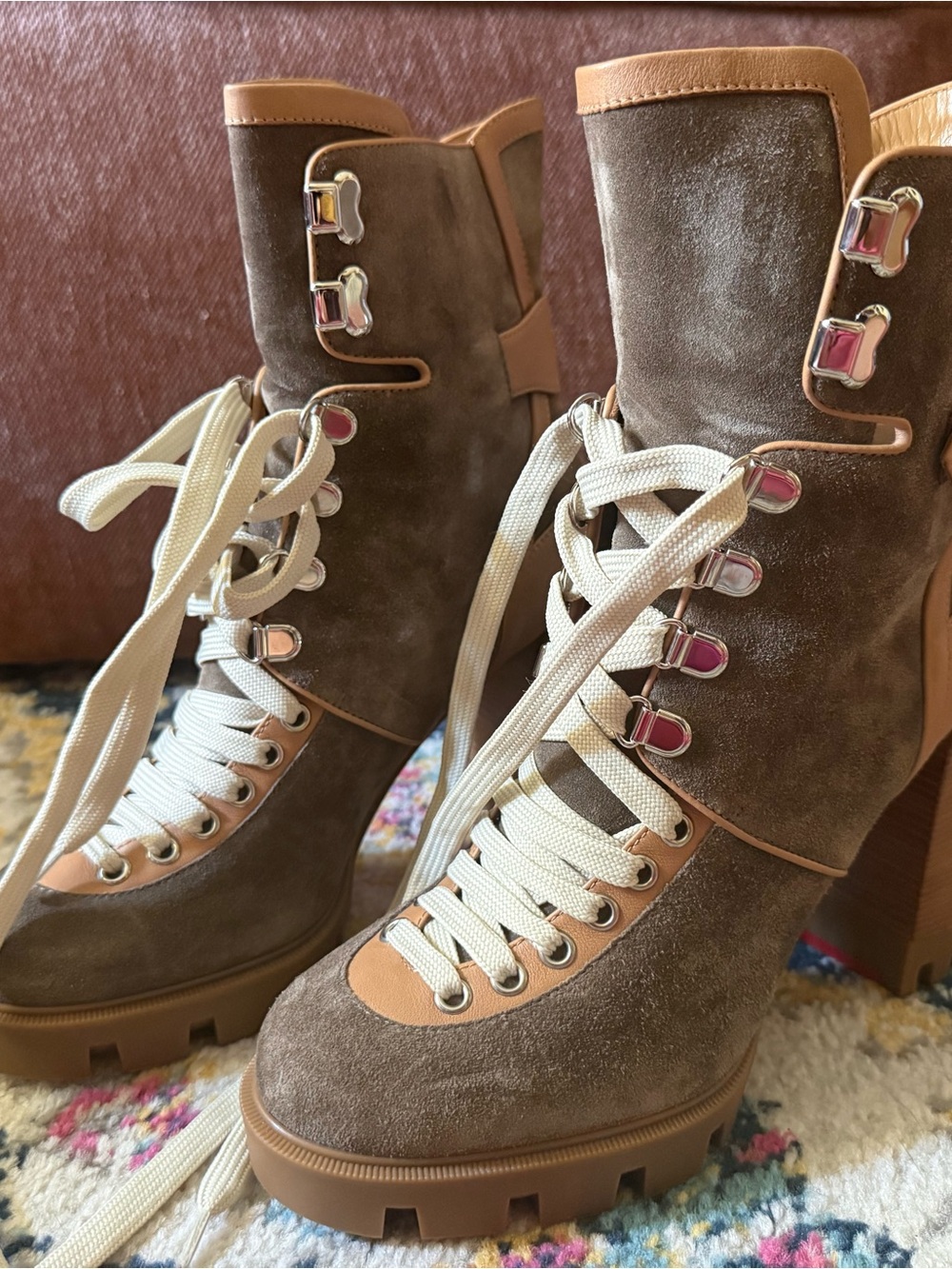 Christian Louboutin Macademia
100 Buckled Leather Trimmed
Suede Boots Size 39